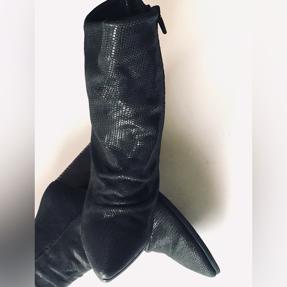 #066 2.5" Black Slouchy Ankle Boots | Sz 39 U.S. 7.5 | Bueno NWOT - Picture 6 of 9